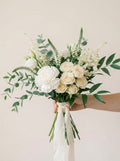Petite Ivory Posy