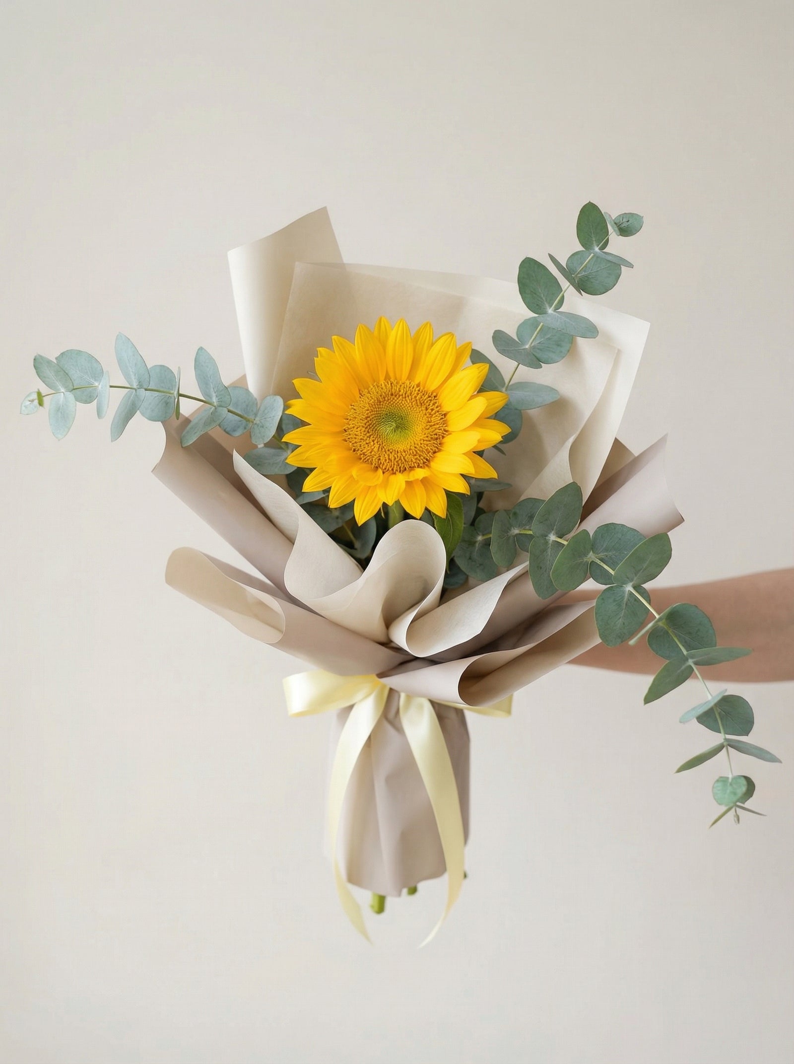 Easy Airy Sunflower Graduation Bouquet