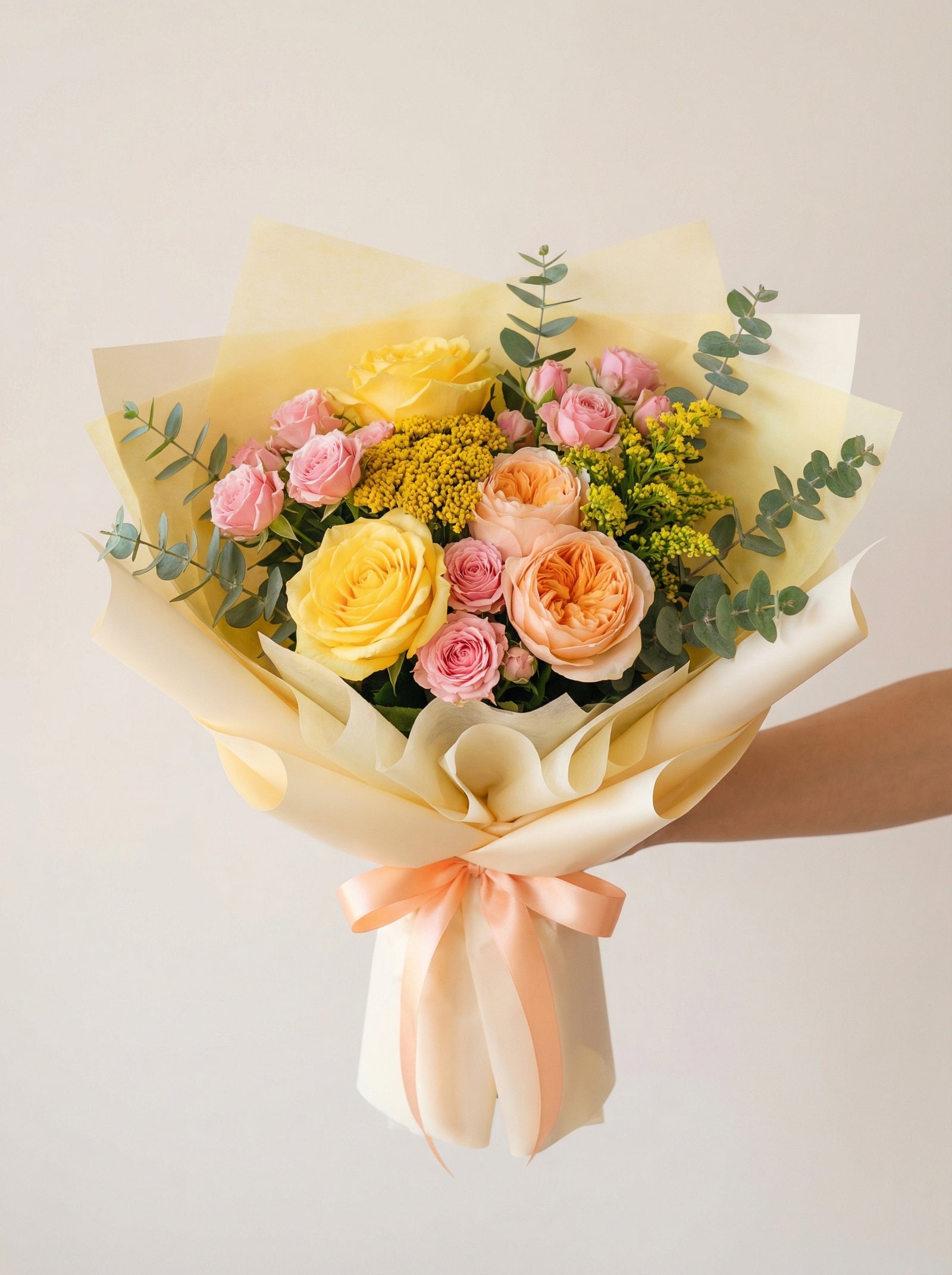 Full Cheerful Mixed Rose Graduation Bouquet