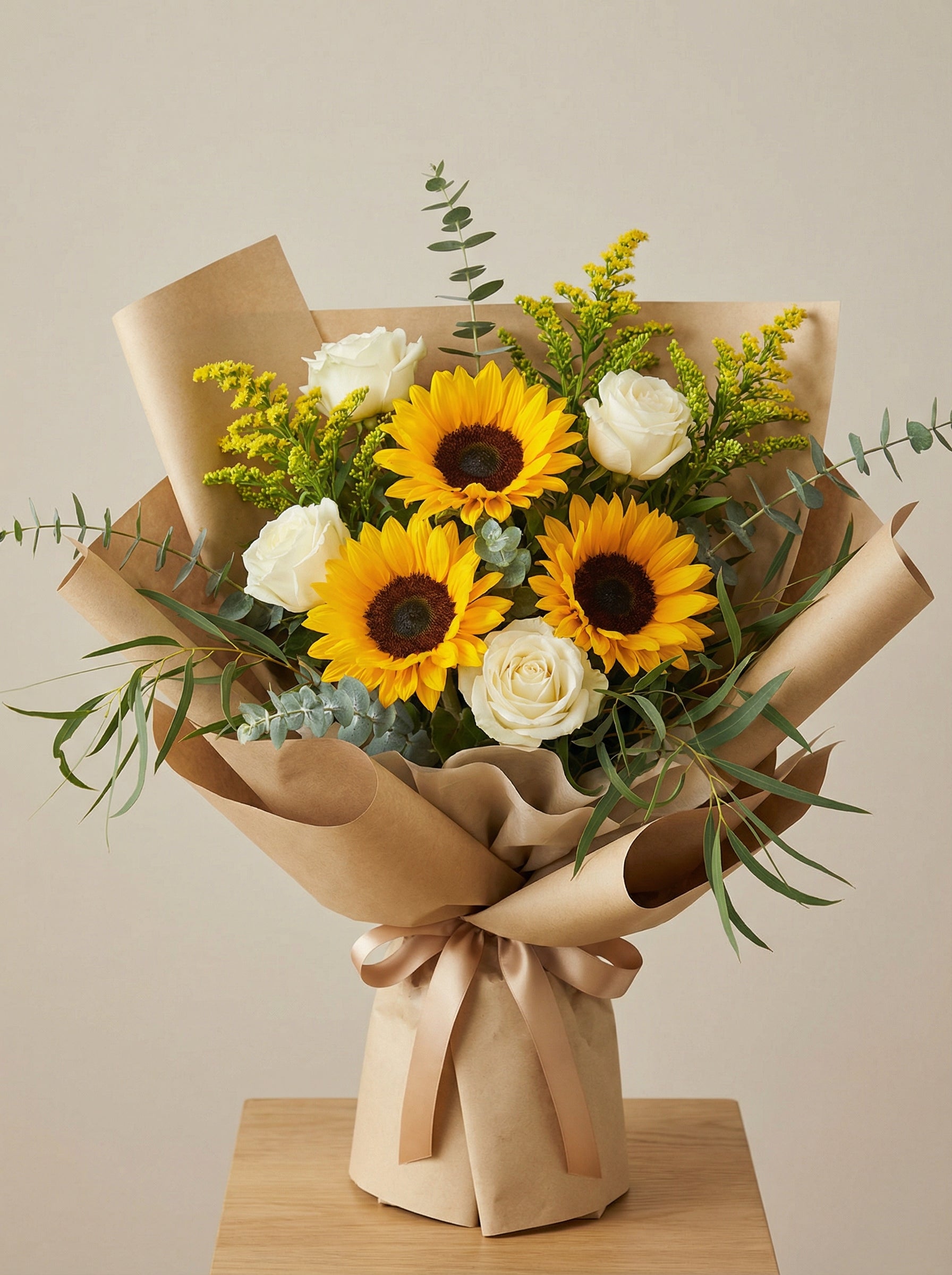Grand Cheerful Sunflower Bouquet