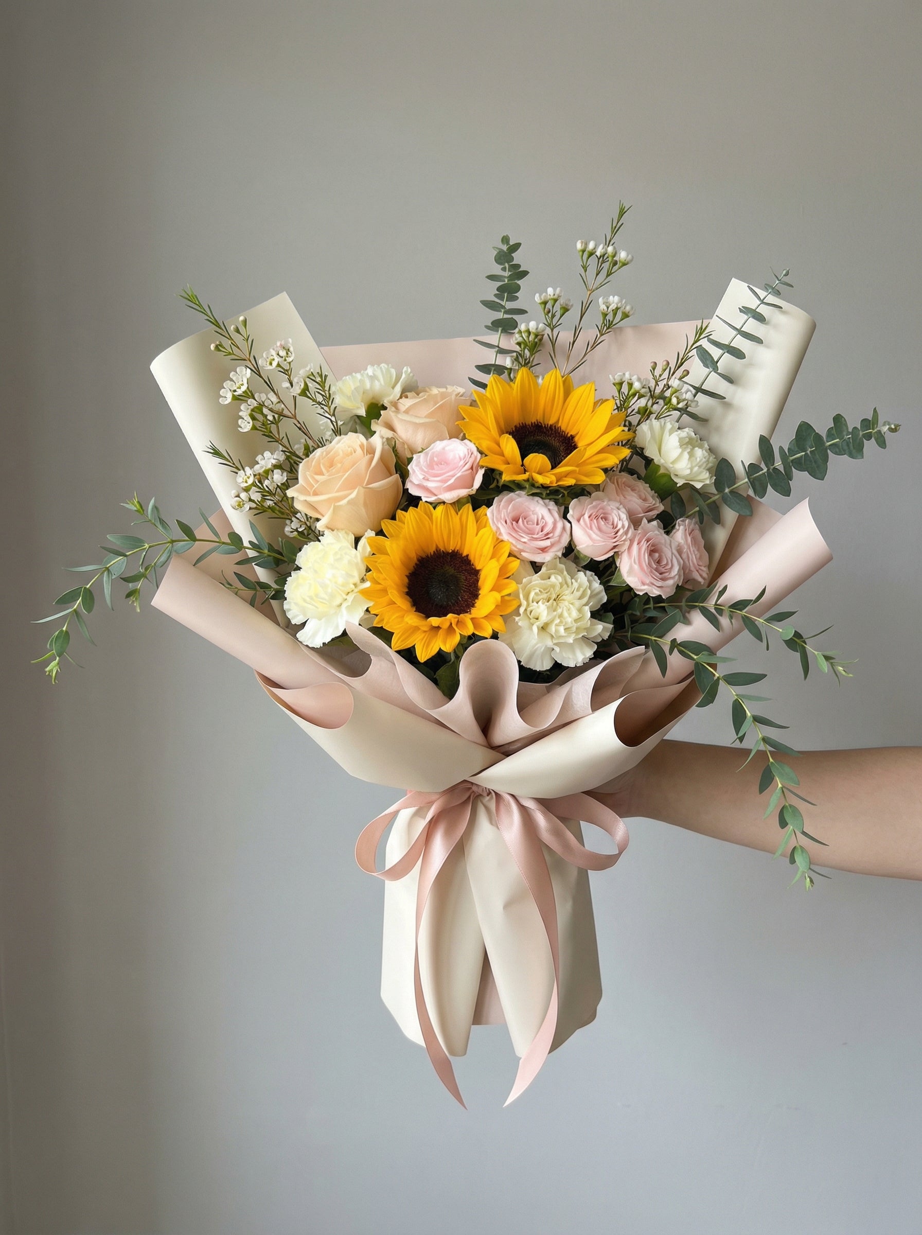 Classic Peach & Pink Graduation Bouquet Singapore